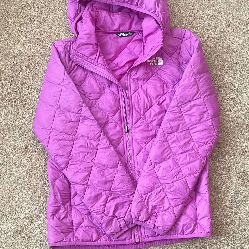 The North Face Kids Magenta Quilted Light Weight Jacket